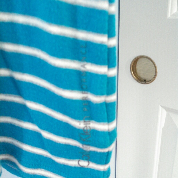 Calvin Klein Women's Performance Tee - Picture 3 of 4